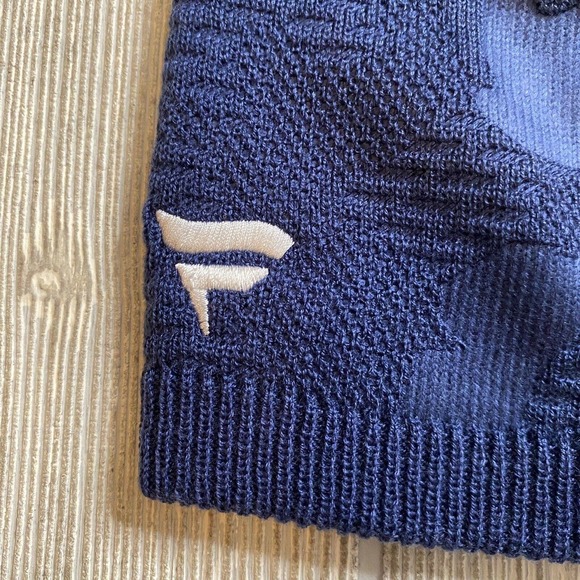 Fanatics Authentic Pro Toronto Maple Leafs Logo Locker Room Pom Beanie Hat New - Picture 6 of 6